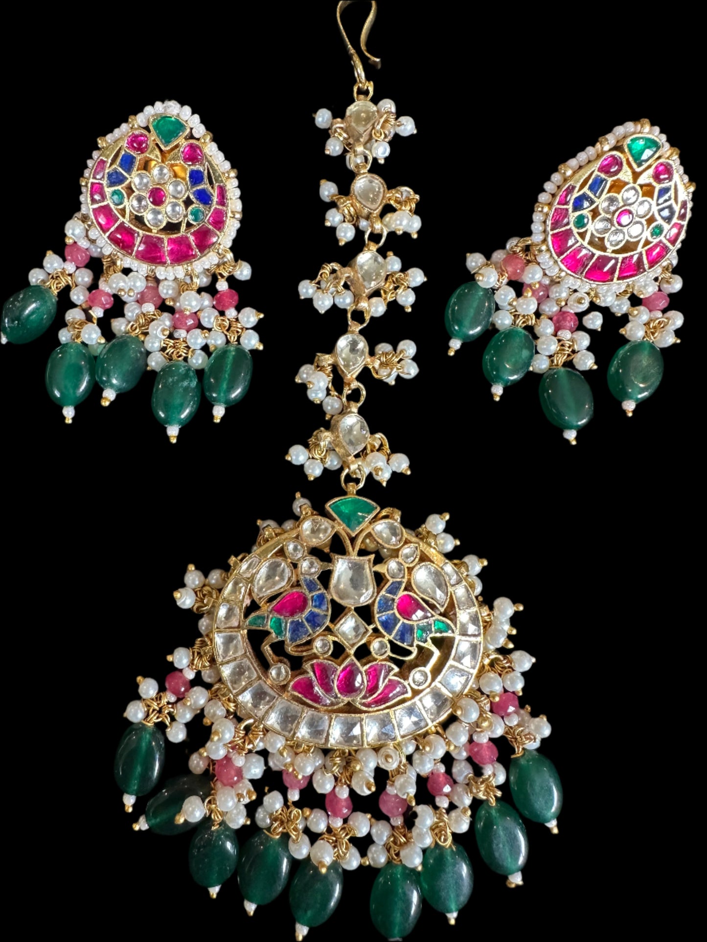 INDIAN EARRINGS WITH TIKA