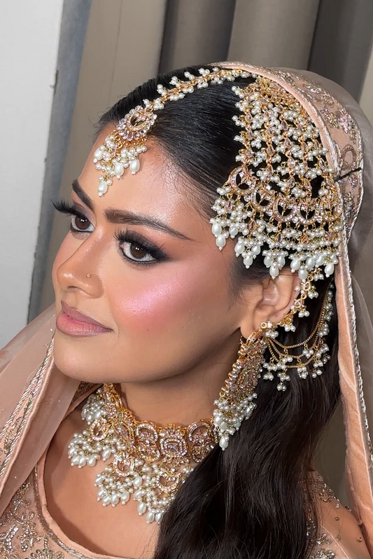 Bridal set gold& pearls