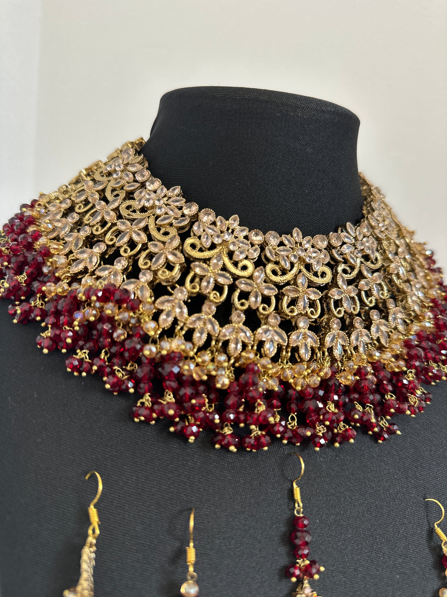 Bridal set gold & maroon