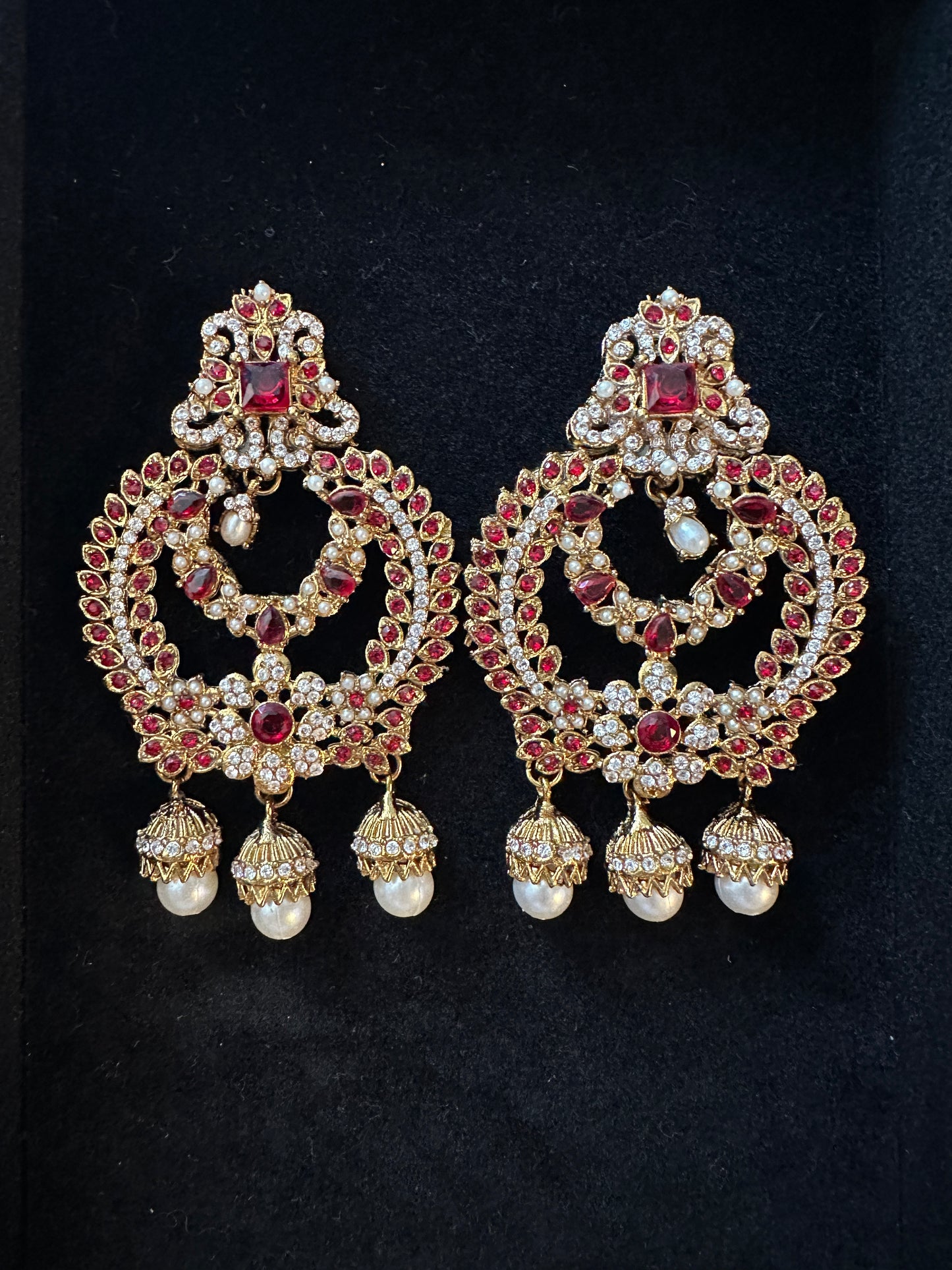 ANTIQUE GOLD CHANDBALI