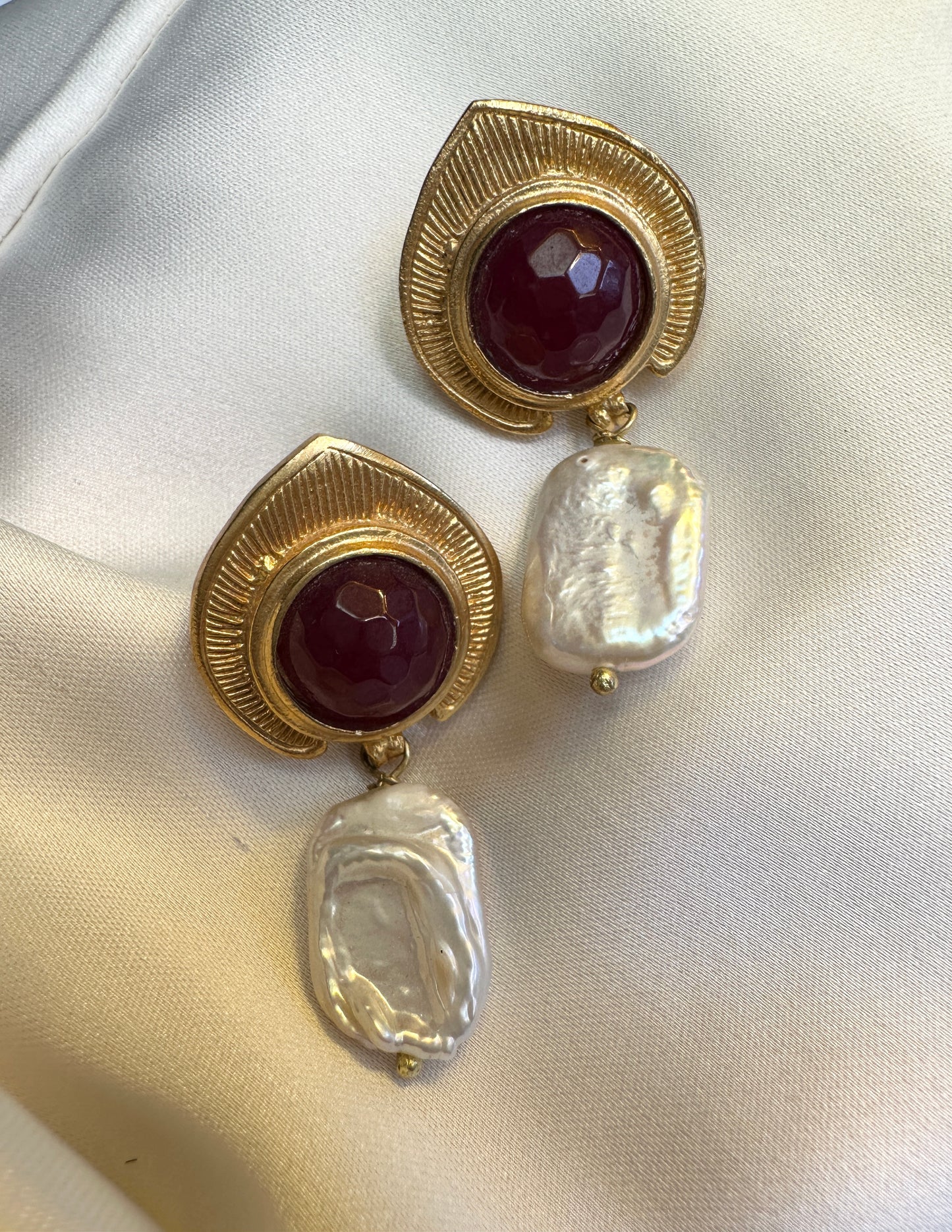 GARNET HEIRLOOM