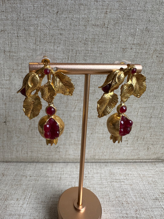 GARNET POME